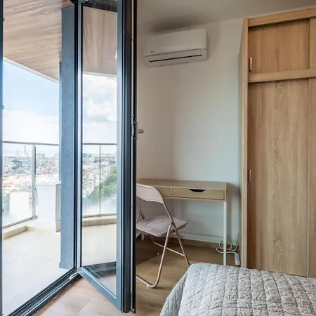 Appartement Brand New Apt. In A Quiet Area