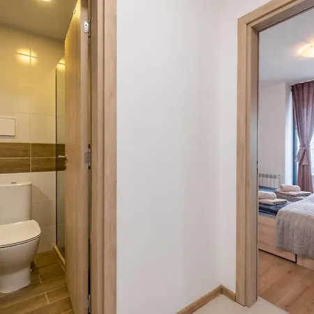 Apartamento Brand New Apt. In A Quiet Area